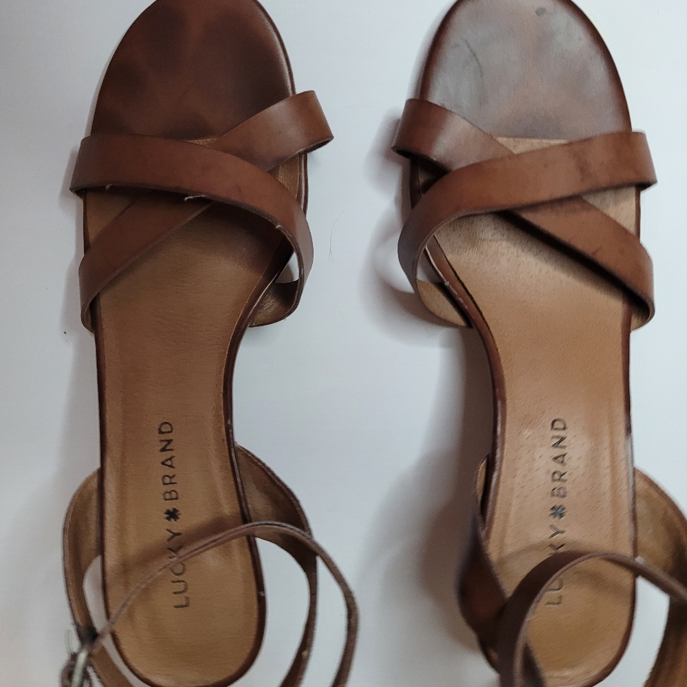 Lucky Brand Brown Leather Sandals with Crisscross Straps